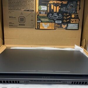 ASUS TUF FX507VV-WS74 Laptop (15.6", i7-13620H, 4060, 16GB, 1TB) (E10037847)